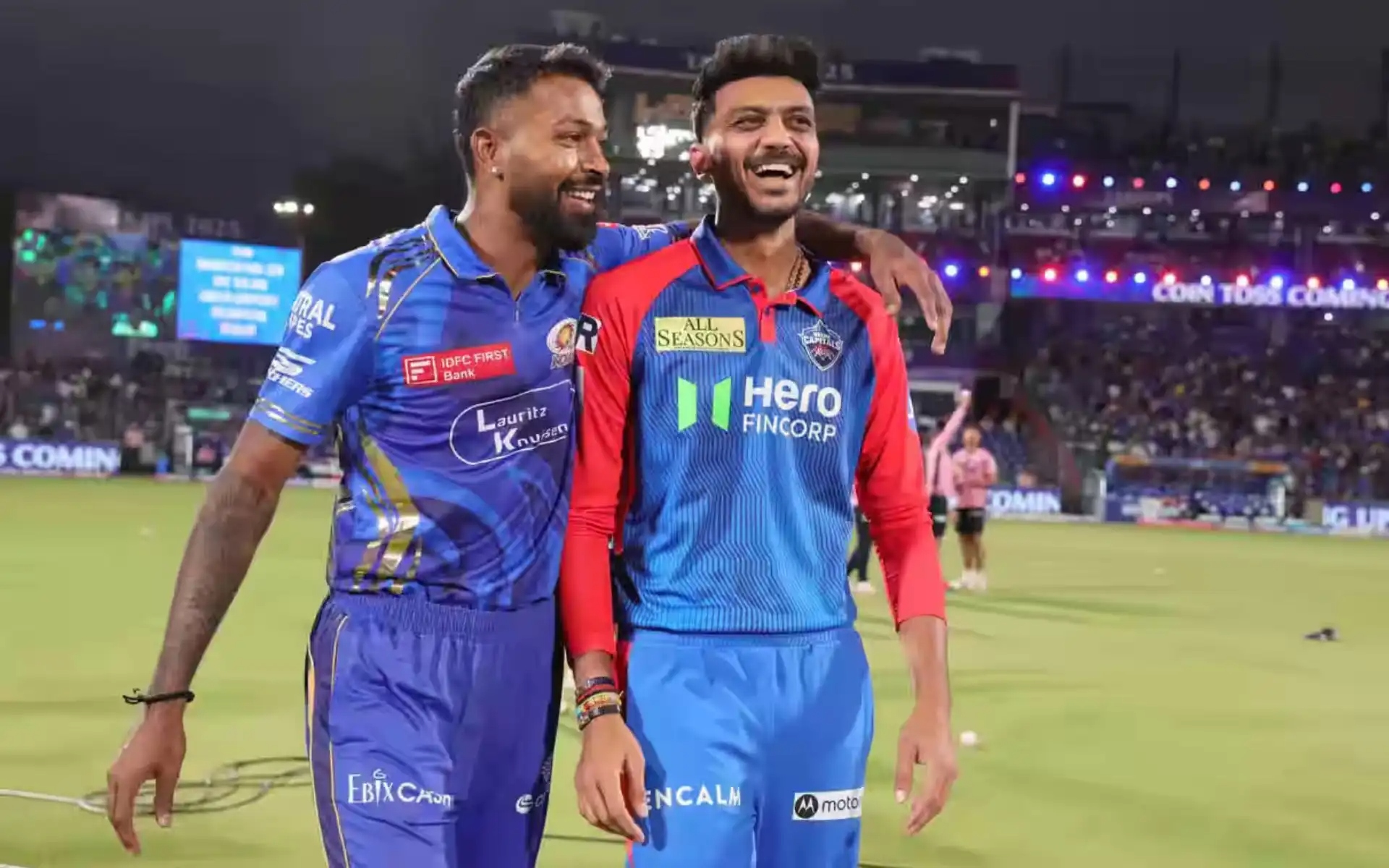  কীভাবে মুম্বই ইন্ডিয়ান্স ও দিল্লি ক্যাপিটালস পৌঁছাতে পারে শেষ চারে? জানুন সমীকরণ