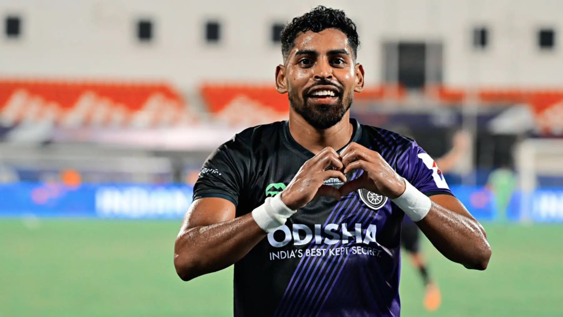 ফুটবলের পর এবার কোচিংয়ের পাঠ শিখছেন রয় কৃষ্ণা