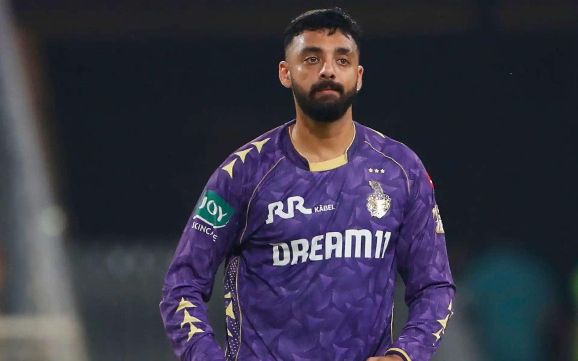 চেন্নাইয়ের বিরুদ্ধে দুরন্ত বোলিং করেও শাস্তি পেলেন বরুণ চক্রবর্তী
